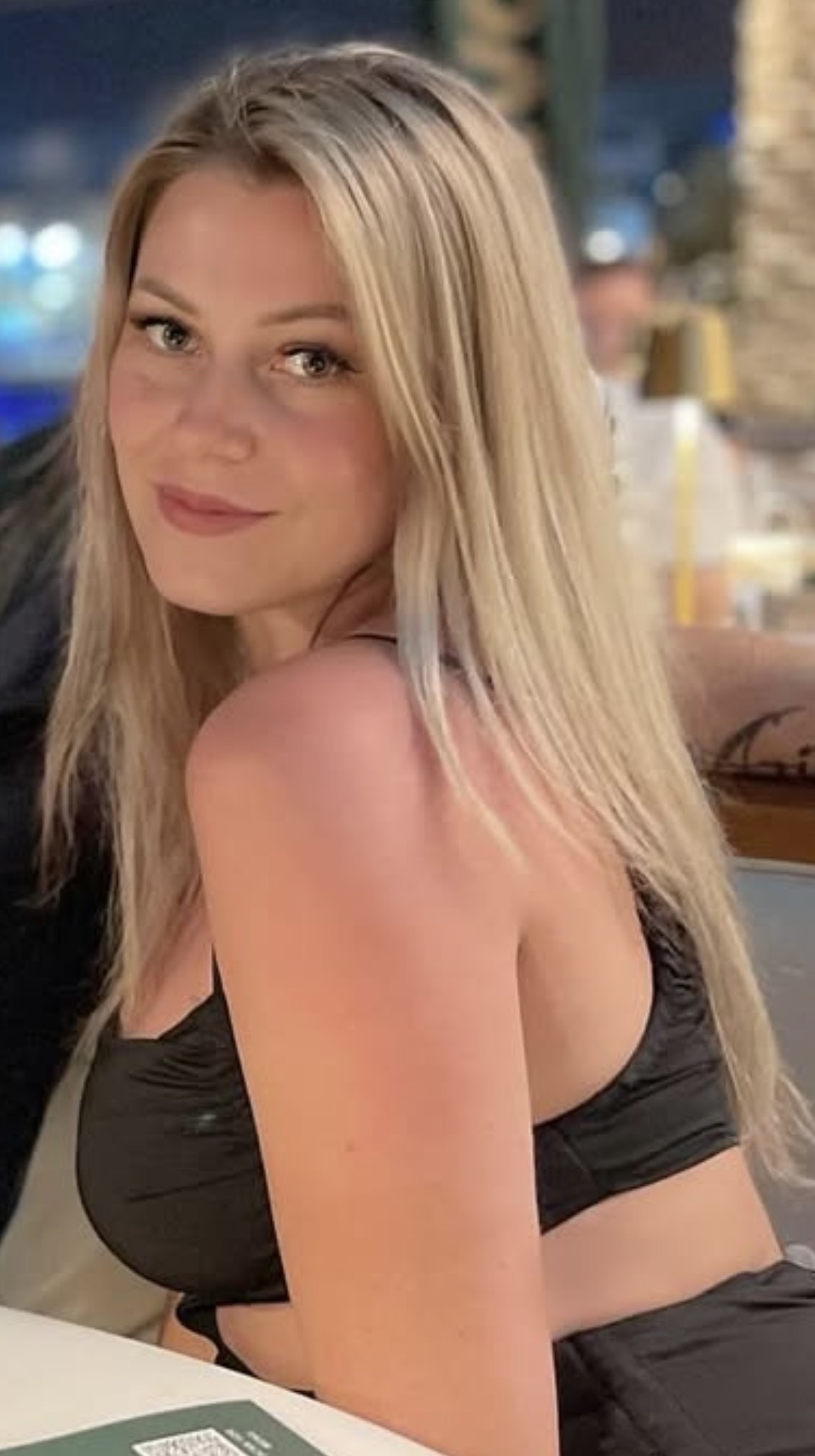 Rena – Beauted by Rena